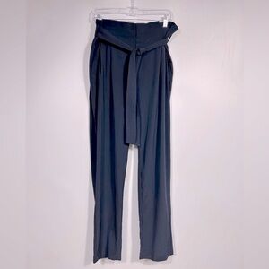 Athleta Skyline Pant II Paperbag Jogger In Navy Size 16T